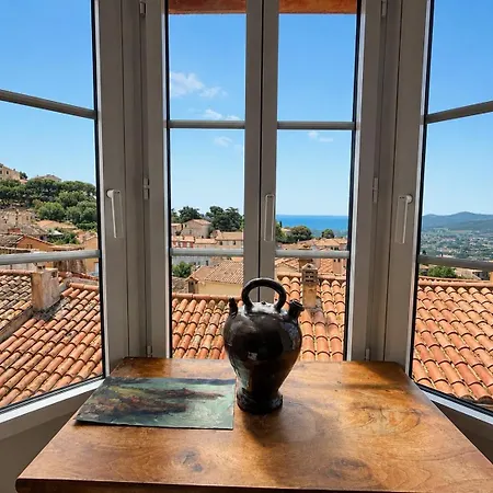 Hébergement de vacances Au Levant, Maison De Village De Charme, Vue Bormes-les-Mimosas