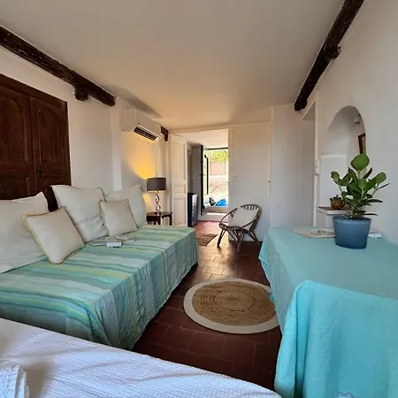Au Levant, Maison De Village De Charme, Vue *