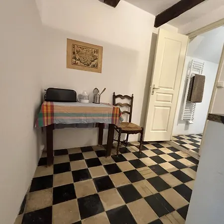Au Levant, Maison De Village De Charme, Vue * Bormes-les-Mimosas