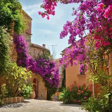Au Levant, Maison De Village De Charme, Vue *